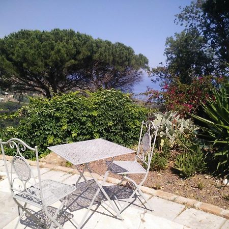 Incantevole Villa Con Vista Mozzafiato Чефалу Экстерьер фото
